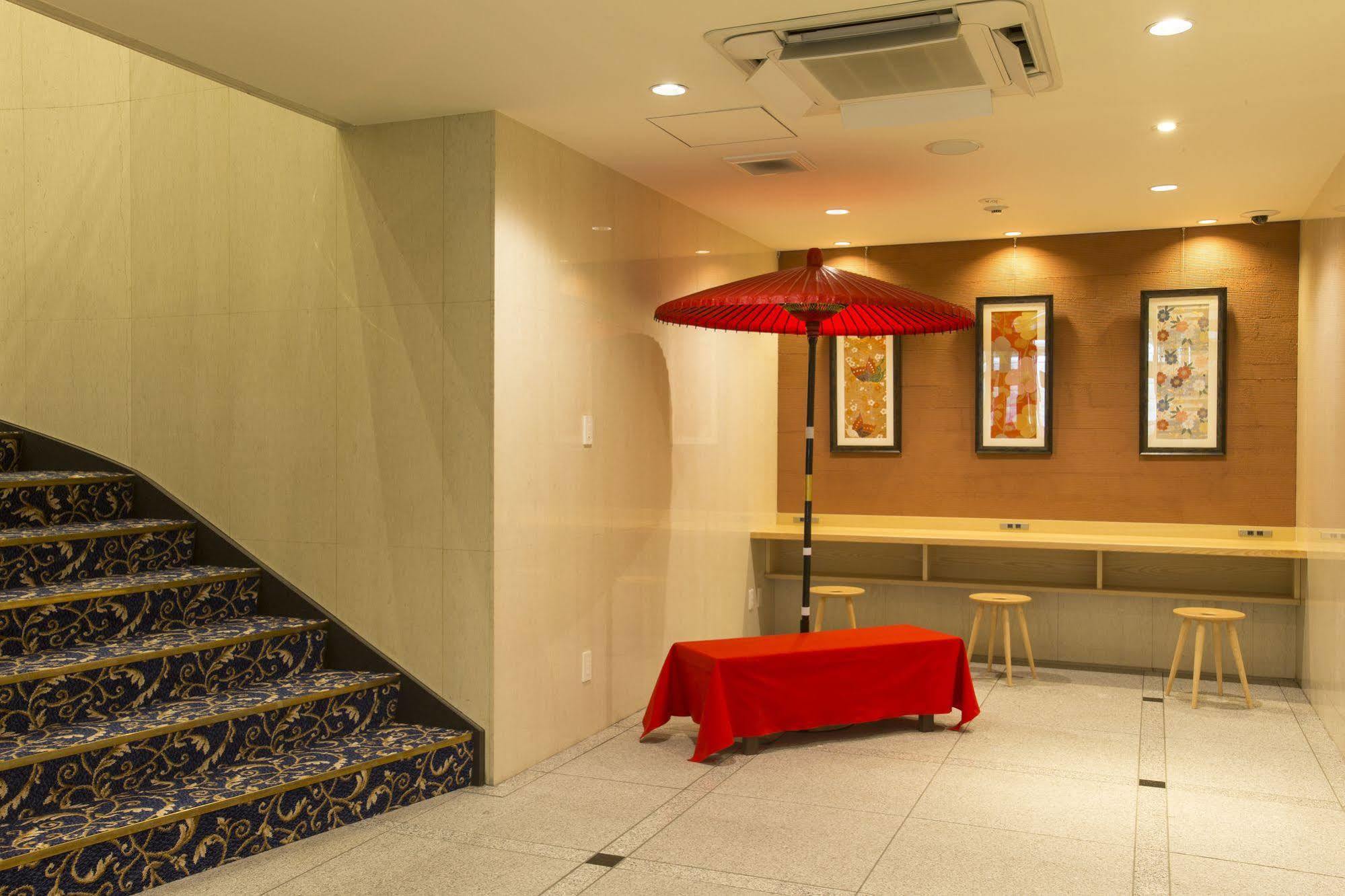 東心斎橋おおきにアパート Ookini Ryokan & Apartment Осака Екстериор снимка